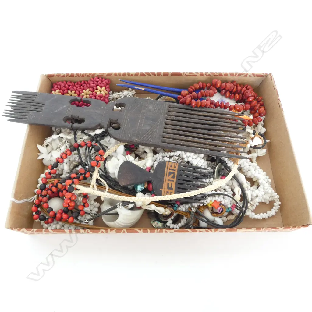 ASST. SHELL NECKLACES HAIRCOMBS ETC Image 1++