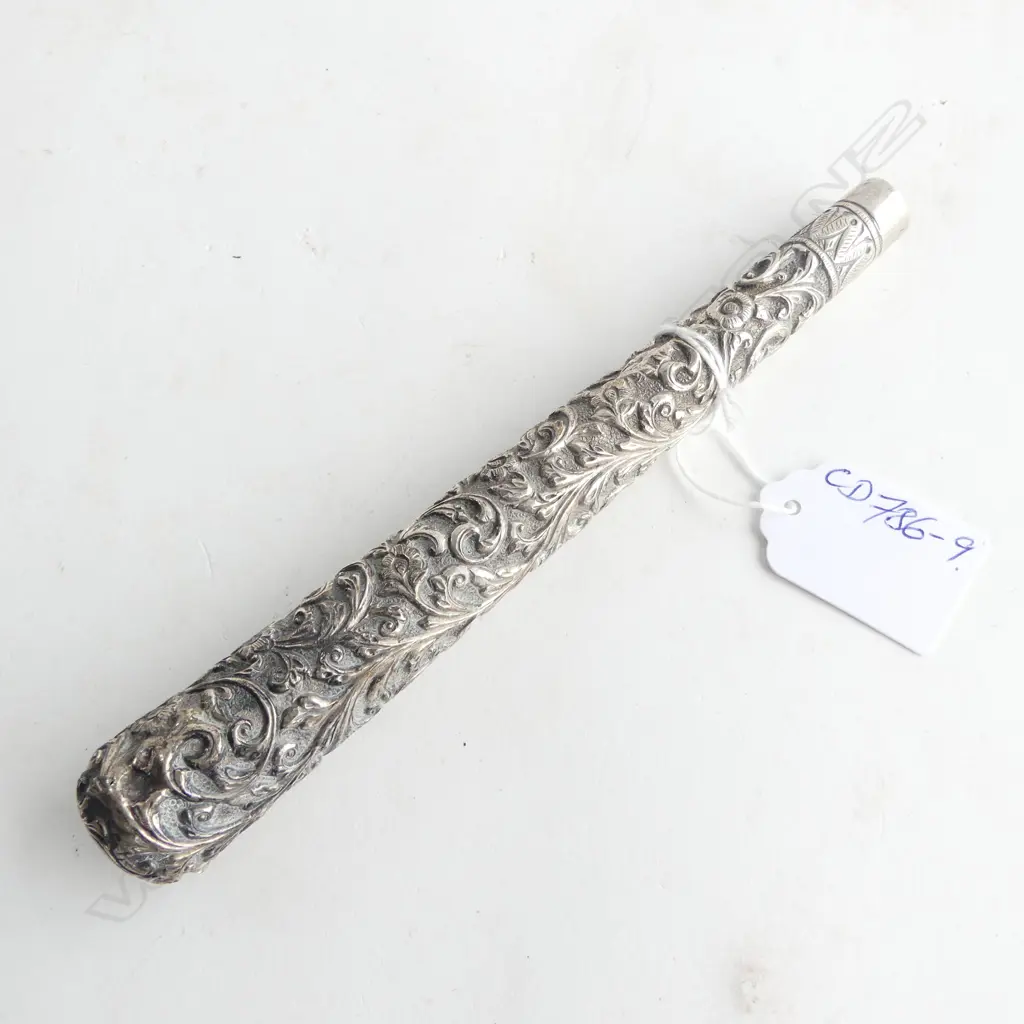 C1900 ANGLO INDIAN EMBOSSED SILVER CANE HANDLE L.175mm Image 1++