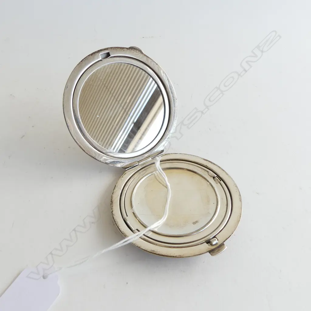STG SILVER POWDER COMPACT, B'HAM 1961 80mm dia, 109grms Image 1++