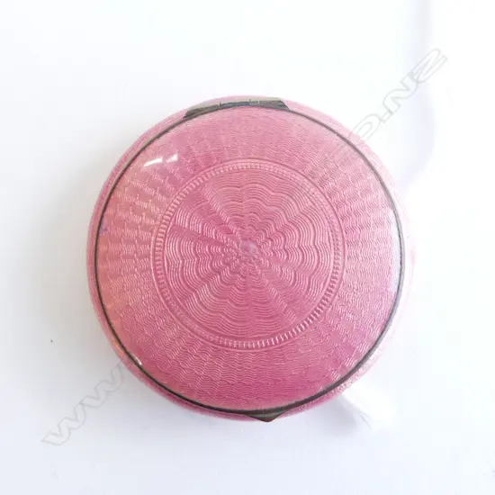 A GUILLOCHE PINK ENAMEL POWDER COMPACT