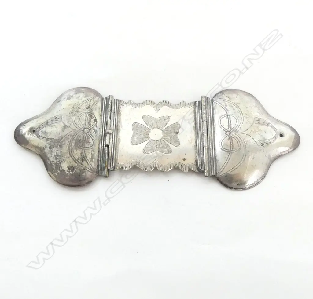 SILVER ENGRAVED 3 PIECE BELT BUCKLE prick engraved to the back & dated 1889 L.149mm 37gms Image 1++