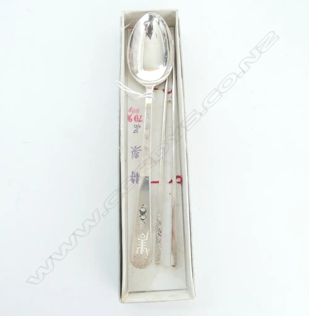 ORIENTAL 70% SILVER SILVER SPOON PR CHOPSTICKS Image 1++