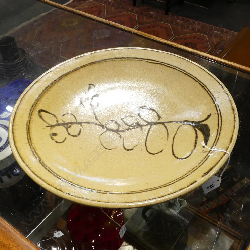 LG. N.Z. STUDIO POTTERY CHARGER Dia.420mm Image 1++