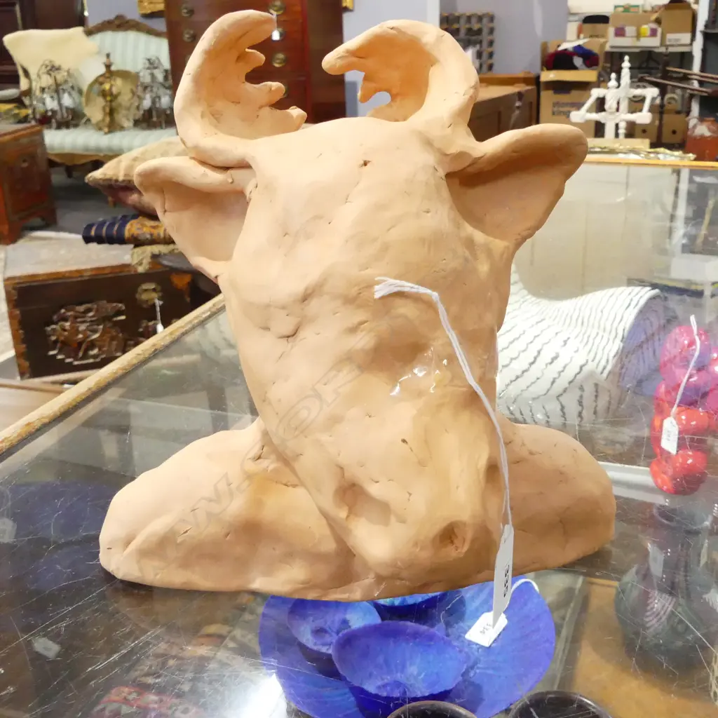 STUDIO POTTERY ABSTRACT DEER HEAD H.230mm Image 1++