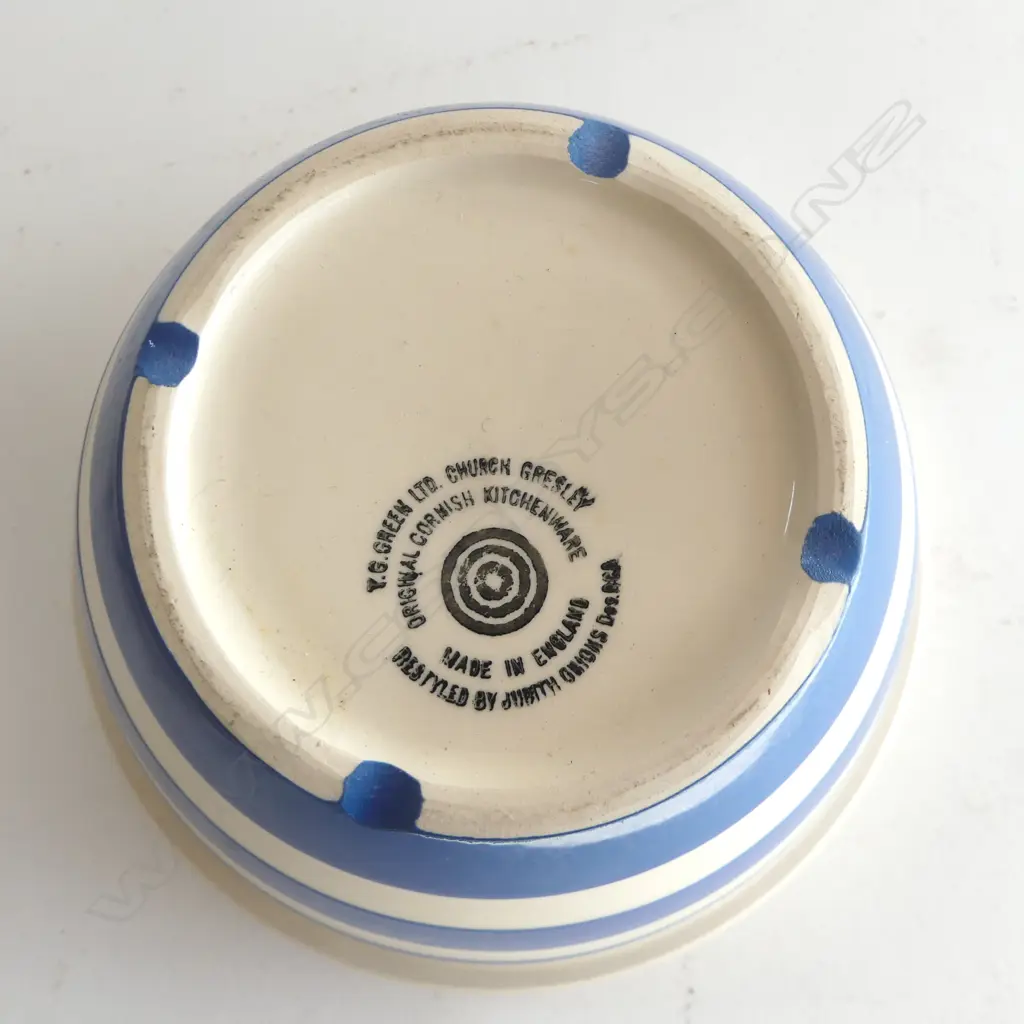 5 CORNISH WARE MIXING BOWLS 170mm dia Image 1++