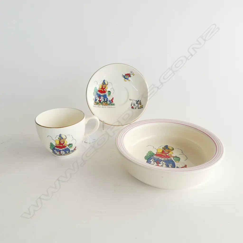 CROWN LYNN BABIES PLATE 155mm dia + PWEE PETS C/S 'MARY, MARY, QUITE CONTRARY' Image 1++