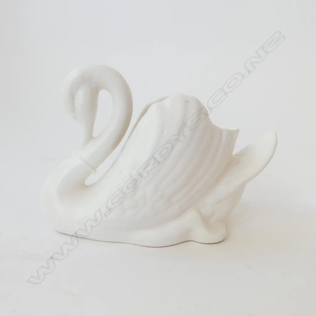 CROWN LYNN SWAN SML, L.150 x 100mm Image 1++
