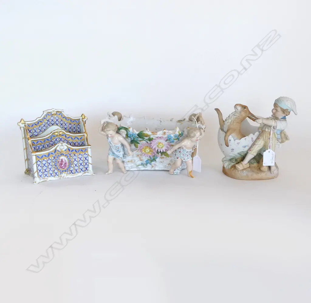 2 CONT FIGURAL ORNS BOTH AF & CONT CHINA LETTER RACK H150MM Image 1++
