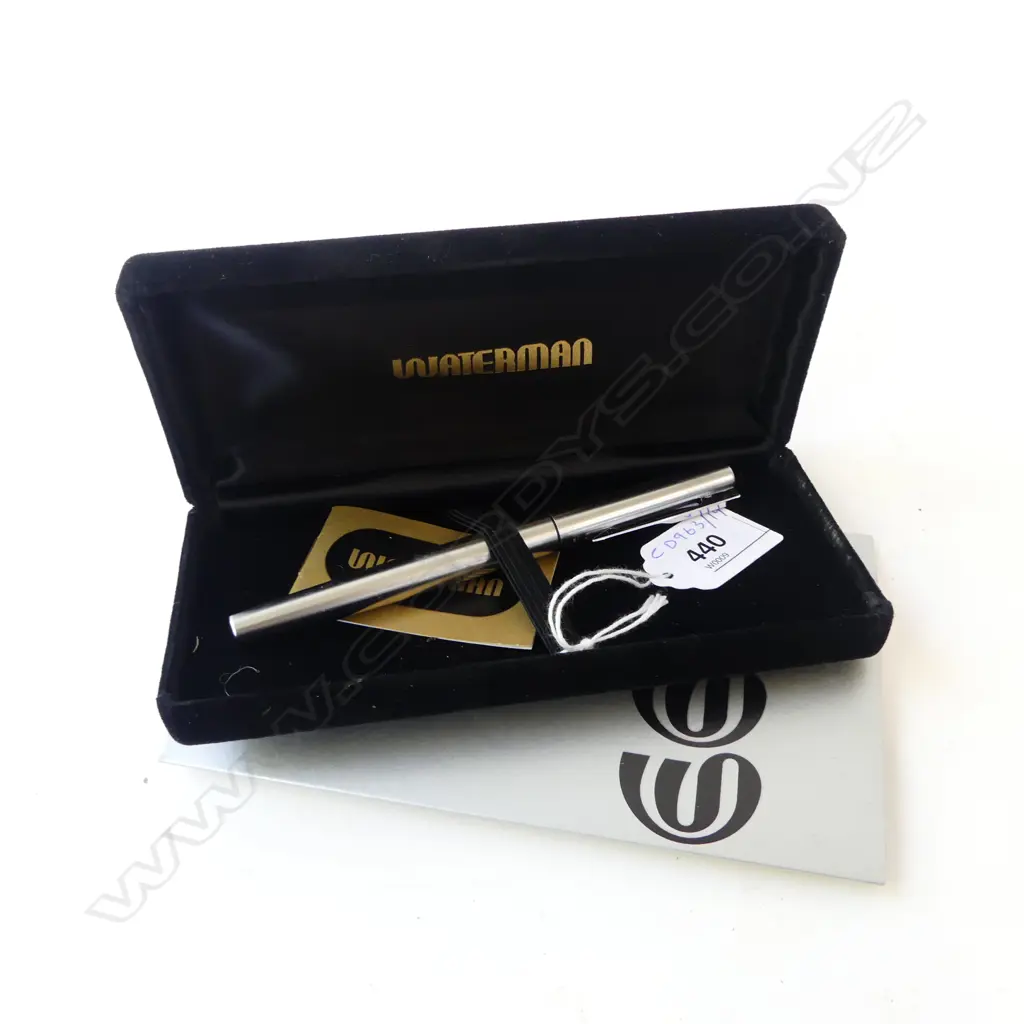 WATERMAN VINTAGE FOUNTAIN PEN IN CASE WITH LABEL UNUSED  Image 1++