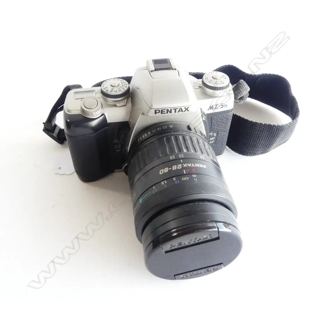 CASED USED PENTAX MZ-5N CAMERA L150 & 3 EXTRA ZOOMS L190 LONGEST Image 1++