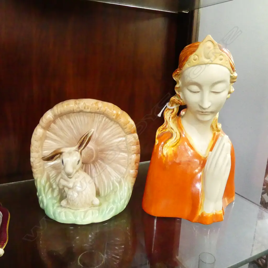 VINTAGE CZECH PRAYING MARY H.220mm, BUNNY RABBIT VASE Image 1++