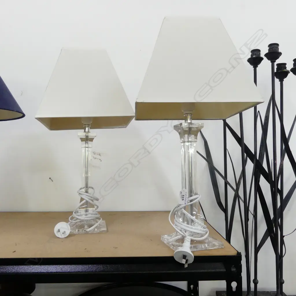 PR MODERN ACRYLIC LAMPS H.510mm Image 1++