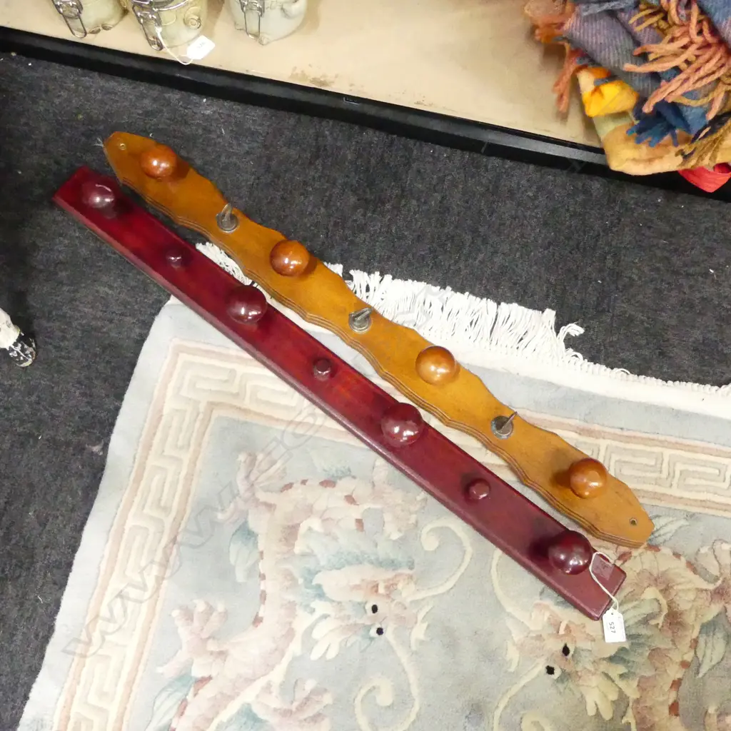 2 wood coat racks L.850mm Image 1++