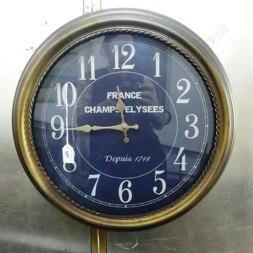 MODERN WALL CLOCK 'CHAMPS ELYSEES' 470mm dia Image 1++