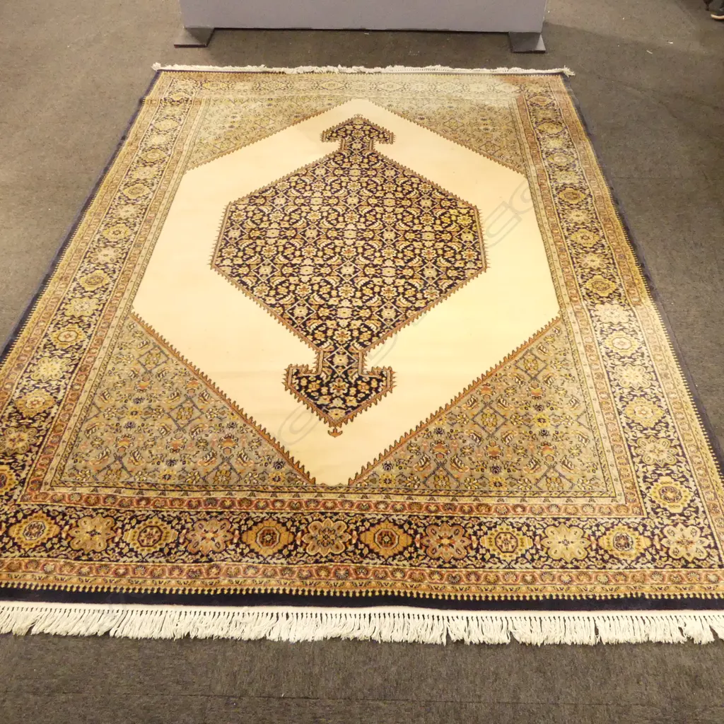 LG BELGIAN WOOL PILE RUG 2500x3500mm Image 1++