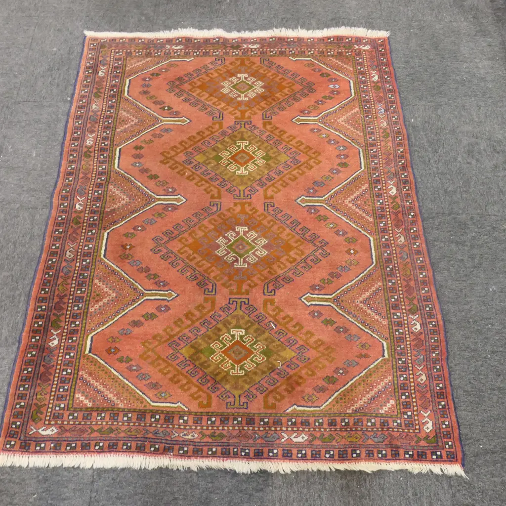 HAND KNOTTED PERSIAN RUG PINK COLOURS L1680 W1130 Image 1++