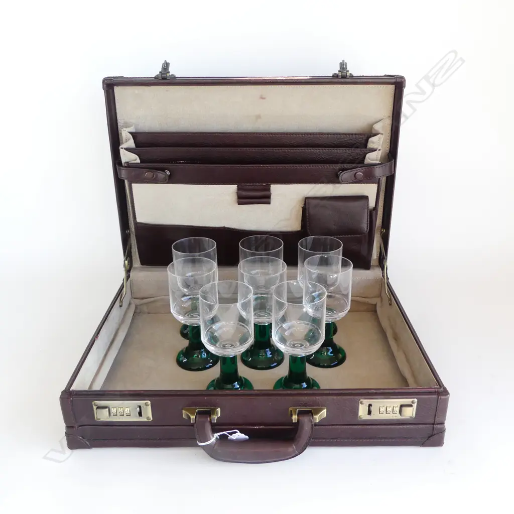 FRANZEN BRIEFCASE W.460mm + 8 STRAHL WINE GLASSES Image 1++