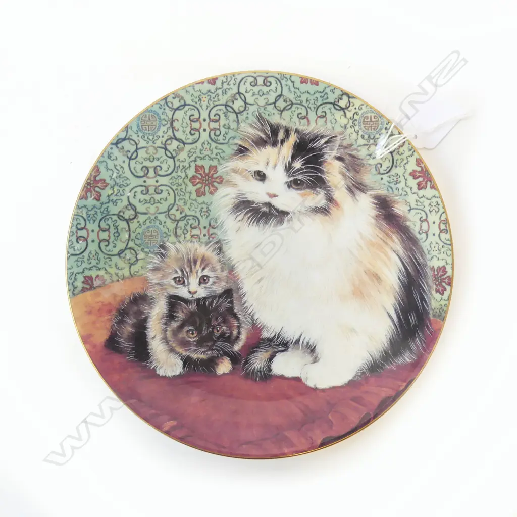 Royal Worcester plate ‘cats and kittens’ Dia.208mm Image 1++