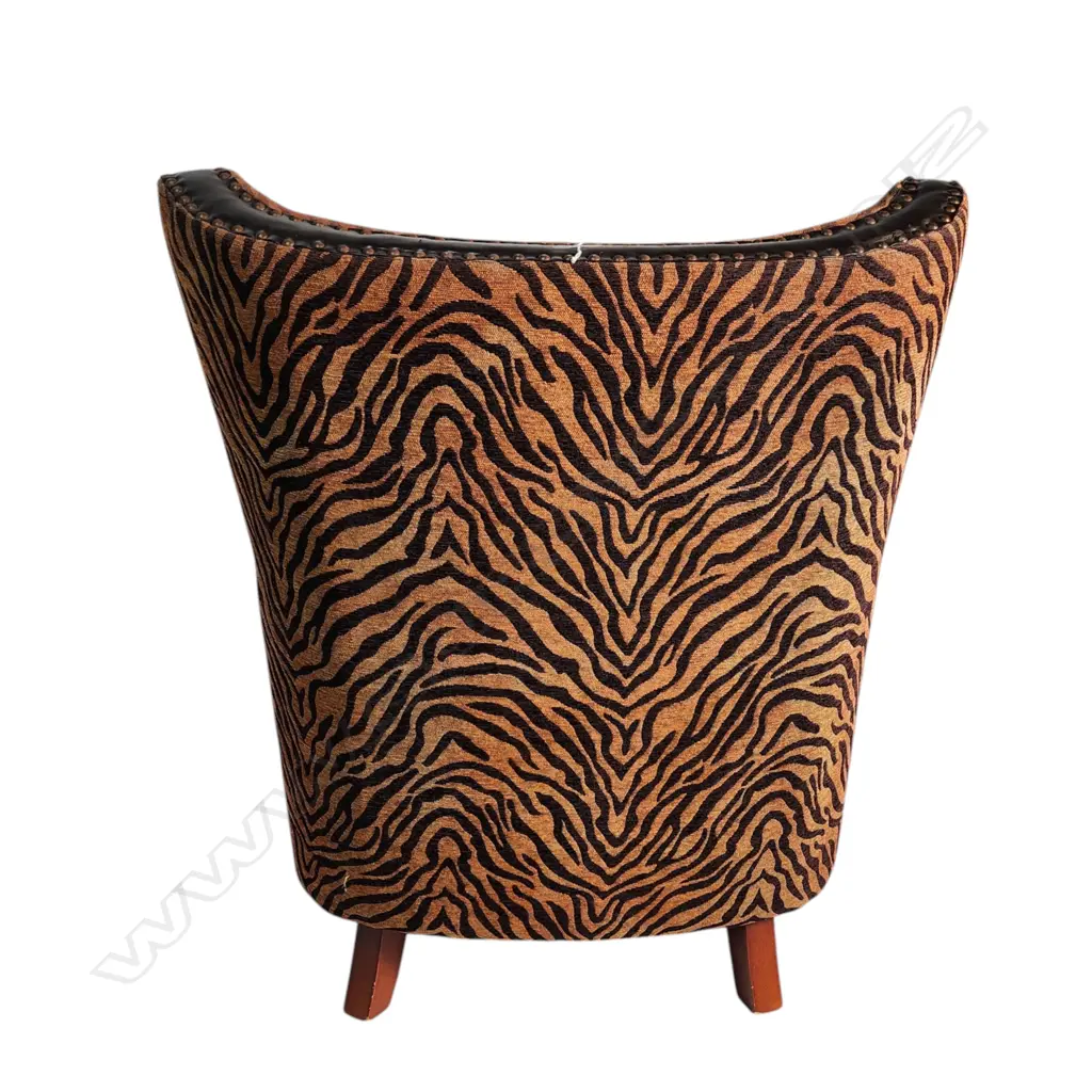 INSTINCT OCCASIONAL CHAIR WITH OTTOMAN - ZEBRA PRINT - 760X860X930 mm Image 1++