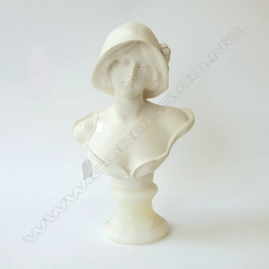 WHITE RESIN BUST OF YOUNG WOMAN H.400mm Image 1++