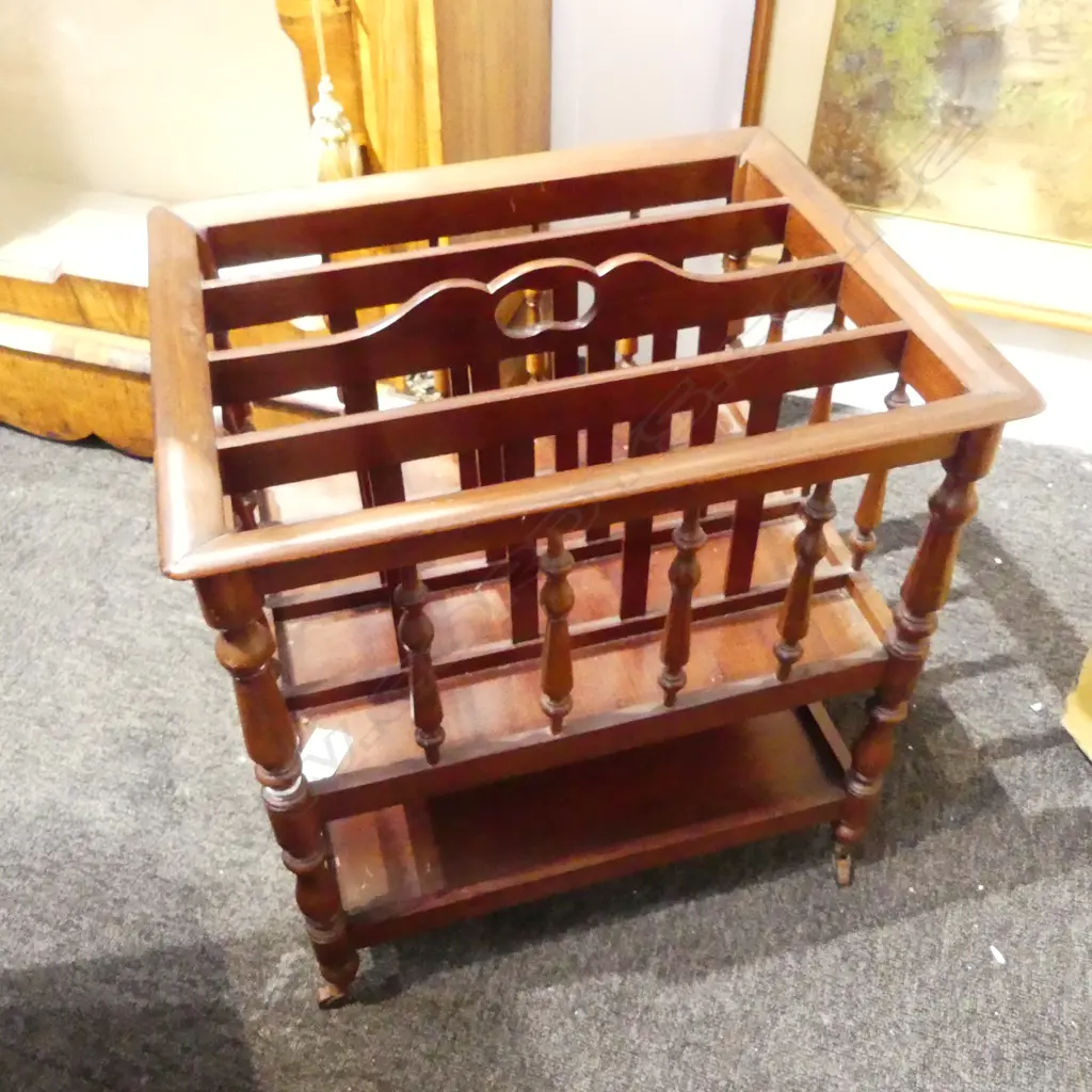 MAHOGANY CANTERBURY ON CASTORS Image 1++