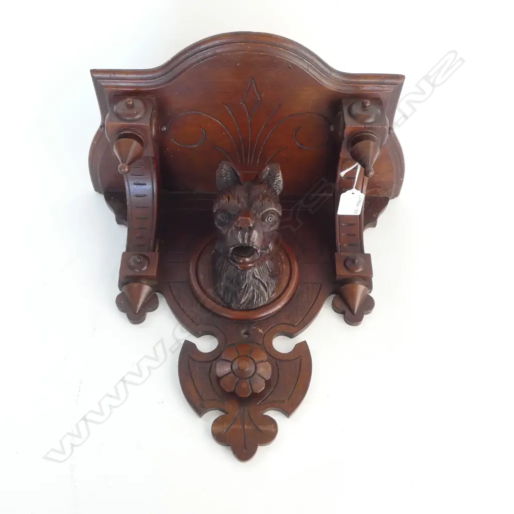BLACK FOREST CARVED DOG WALL SHELF Image 1++