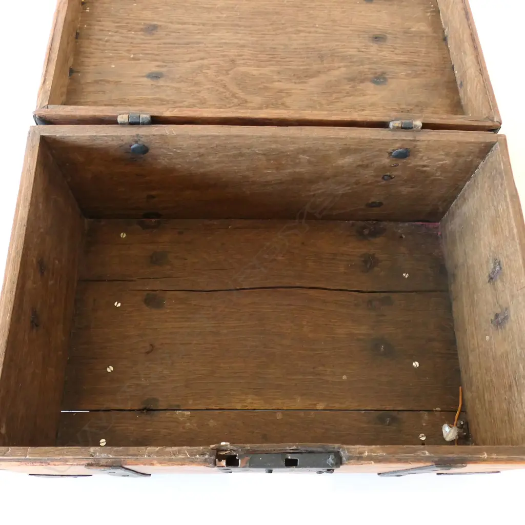 SM ANTIQUE WOODEN IRON BOUND SEA CHEST, w KEY & FALSE LOCK, 480 x 320 x 260mm Image 1++