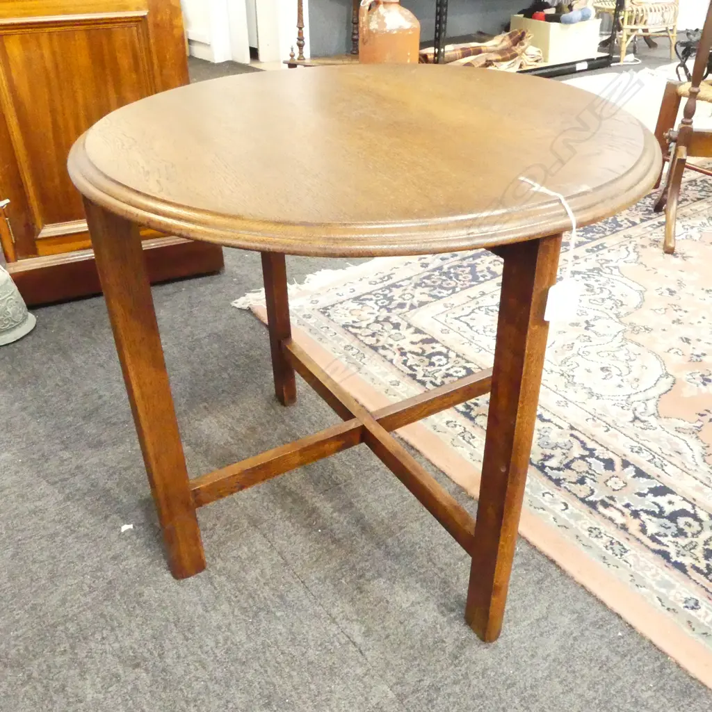 OAK SIDE TABLE H.530mm, 590mm dia Image 1++