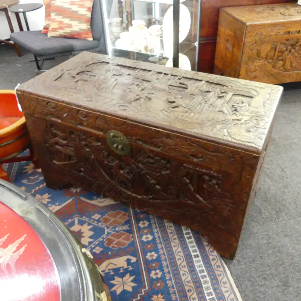CAMPHOR CHEST W.1050mm Image 1++