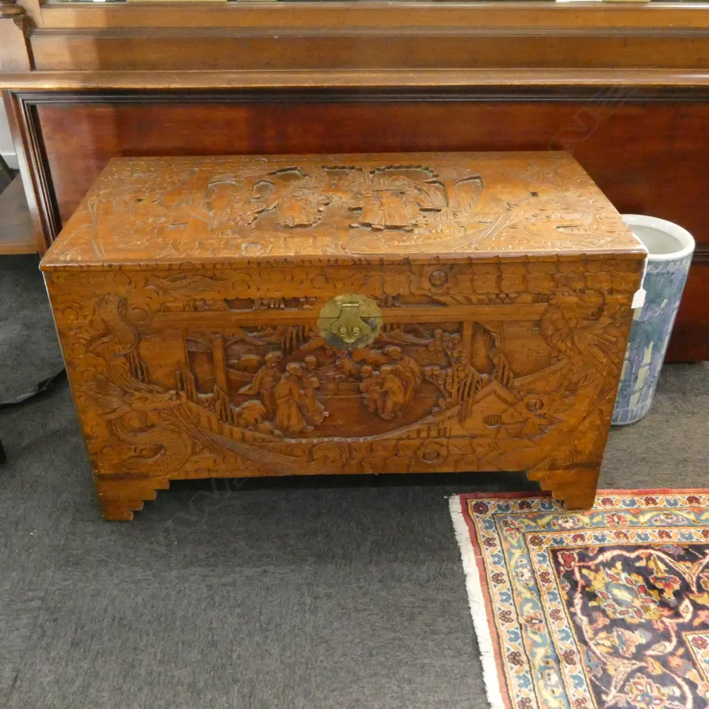 CAMPHOR CHEST W.1010mm Image 1++