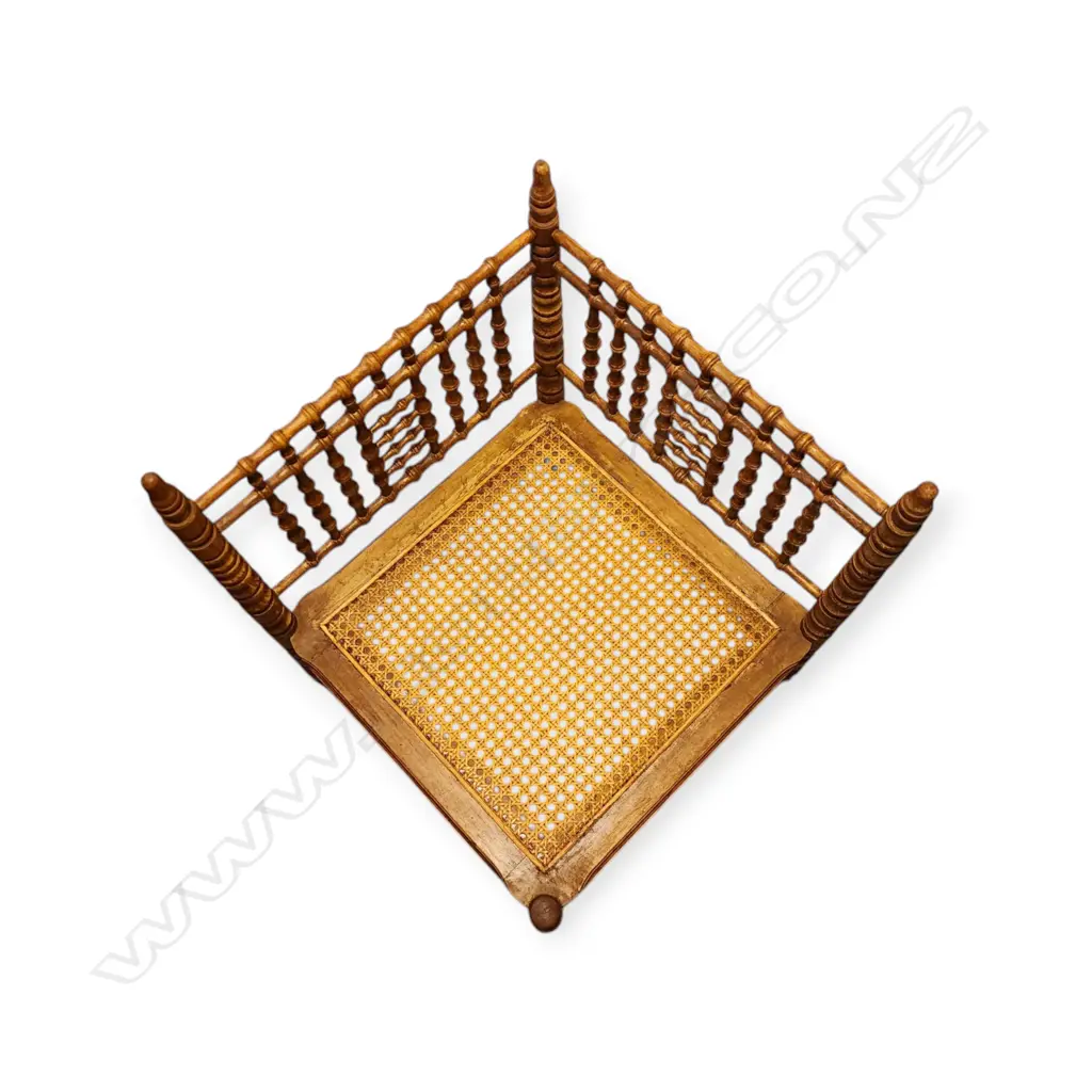 1920's ANTIQUE HEYWOOD-WAKEFIELD GILDED FAUX BAMBOO CORNER CHAIR - 750 x 450 x 450 mm Image 1++