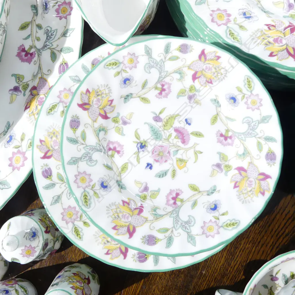 MINTON HADDON HALL DINNER SET Image 1++