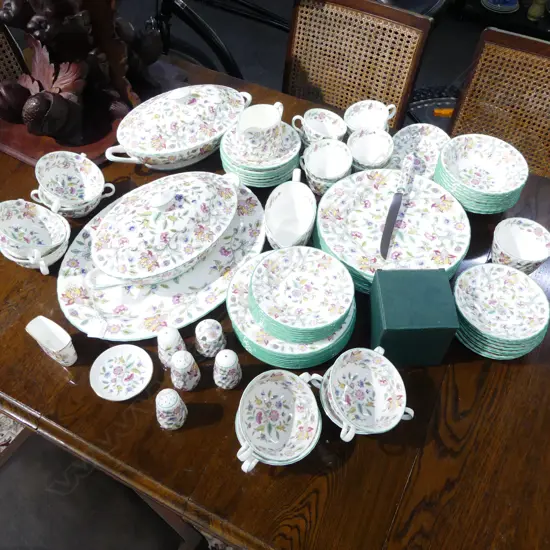 MINTON HADDON HALL DINNER SET
