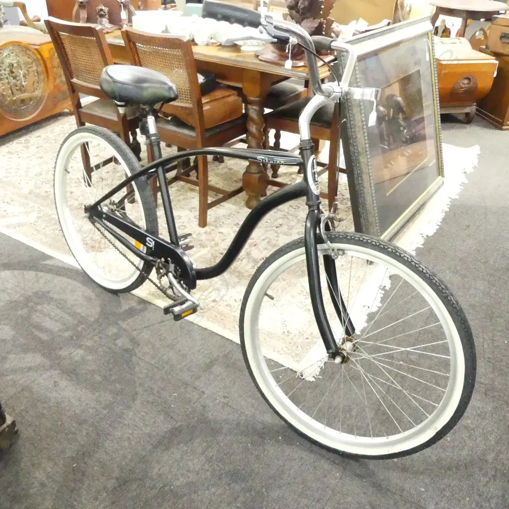 SCHWINN BEACH CRUISER BIKE [FULL SIZE] Image 1++