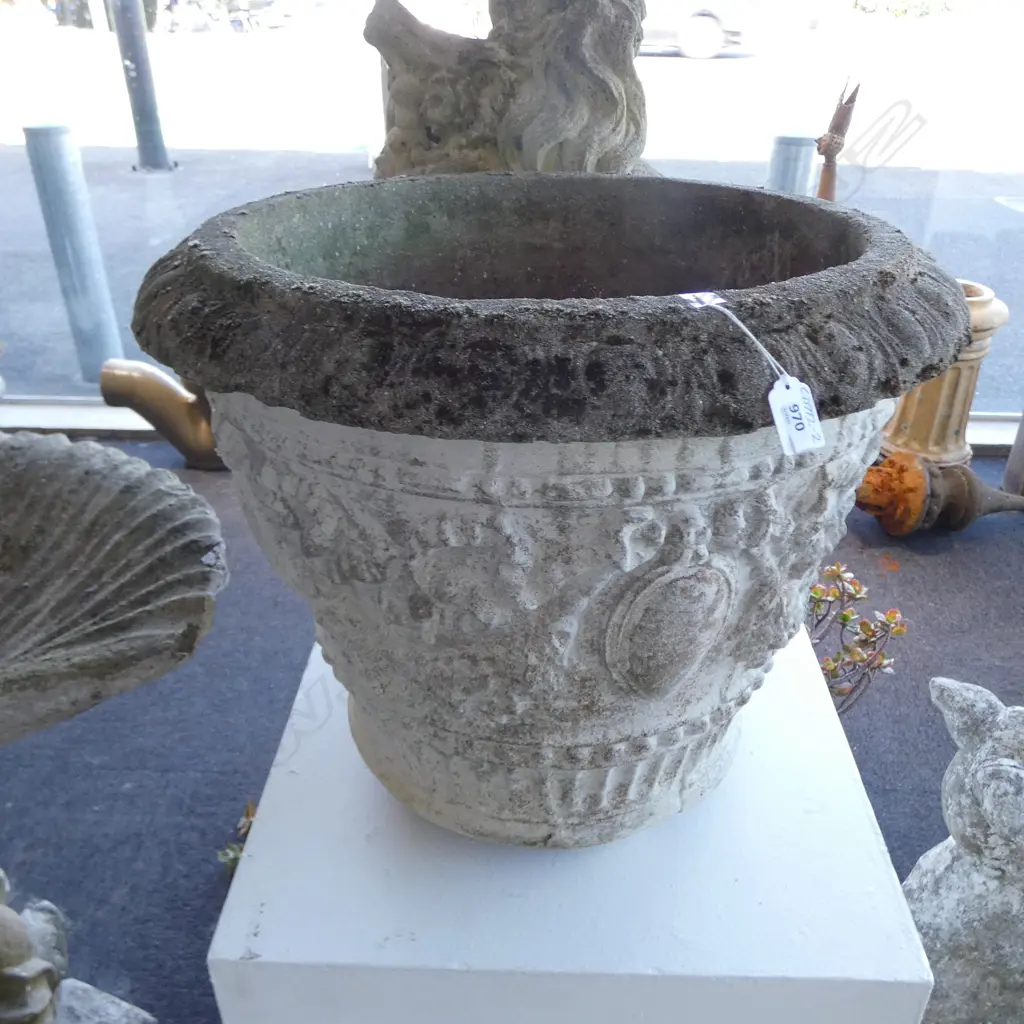 LGE CONCRETE GARDEN PLANTER DECORATIVE ANTIQUE STYLE H.460mm. Dia.540mm Image 1++