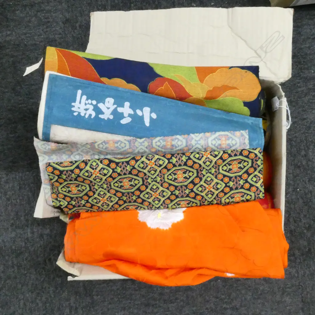 ASST JAPANESE NEW FABRIC LENGTHS SILK WOOL ETC Image 1++
