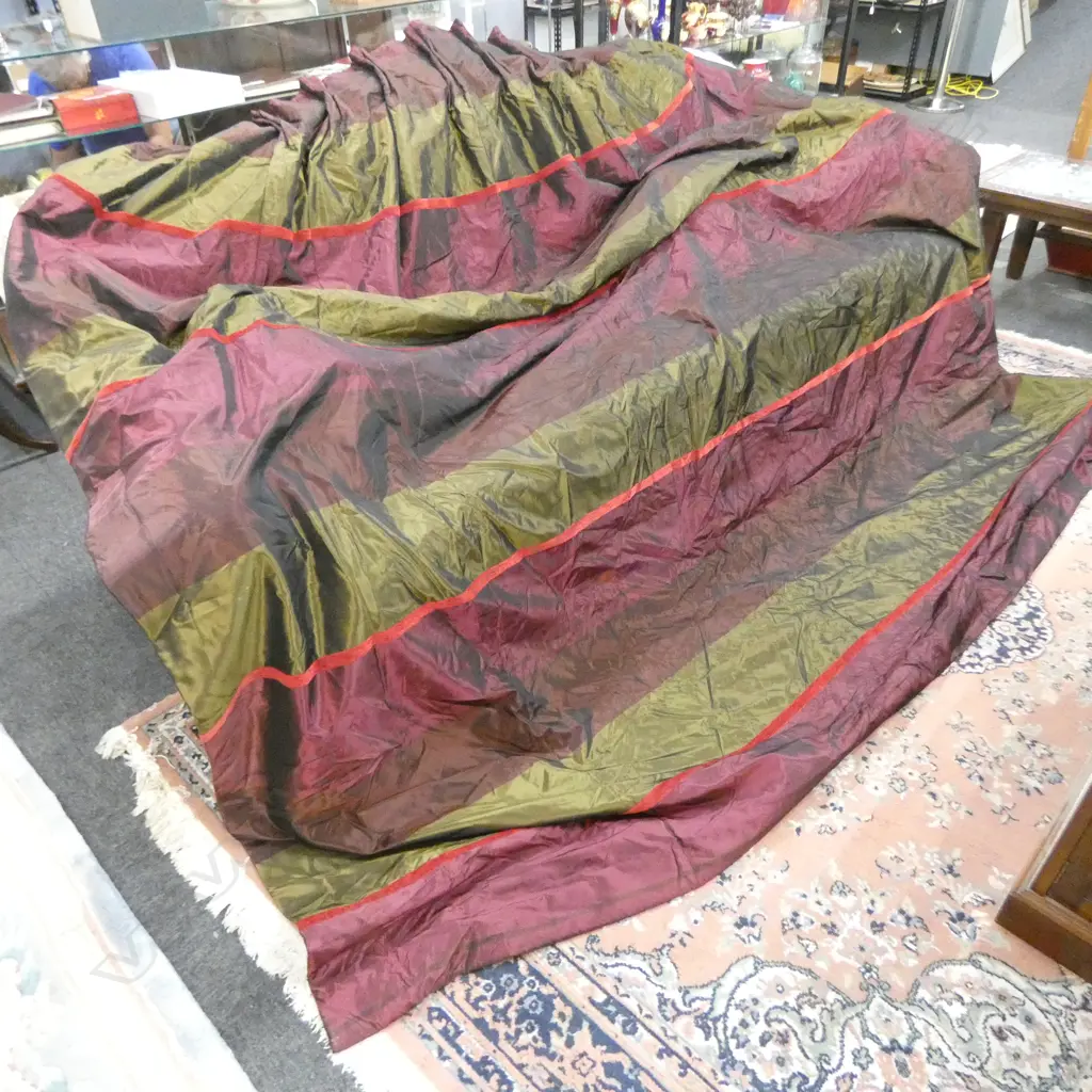 RED & OLIVE GREEN SILK CURTAINS 2700 Wide x 2600 long approx (ONE ONLY!) high quality Image 1++