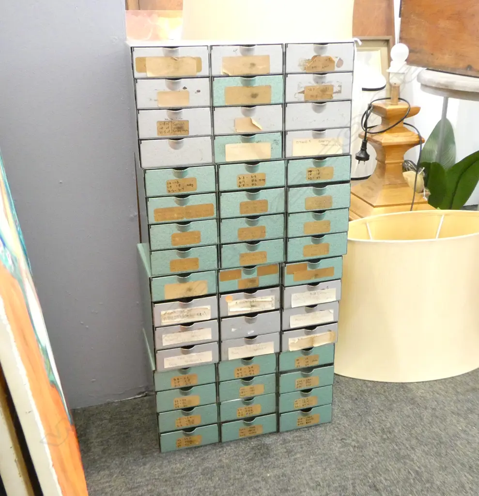 4 METAL DRAWERS W.360mm Image 1++