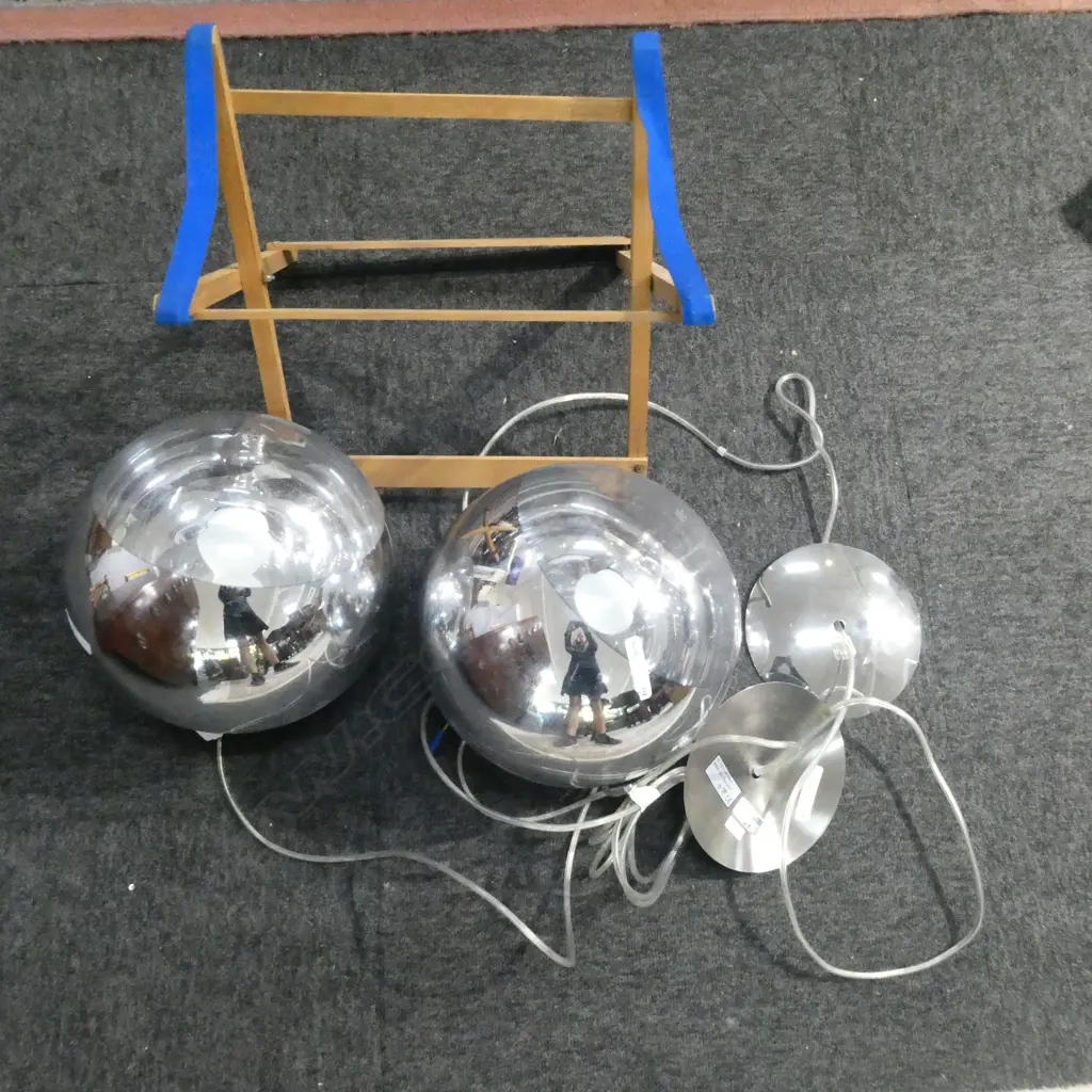 PR SILVER GLOBE PENDANT LIGHTS + ceiling attatchments, Dia.230mm Image 1++