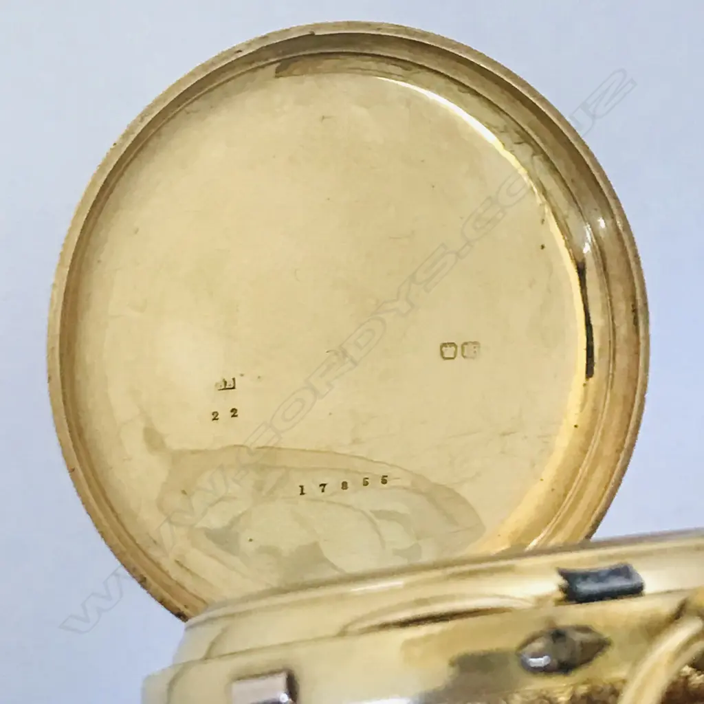 Large and weighty 18ct. gold hunter pocket watch by Thomas Mowbray, London, Image 1++