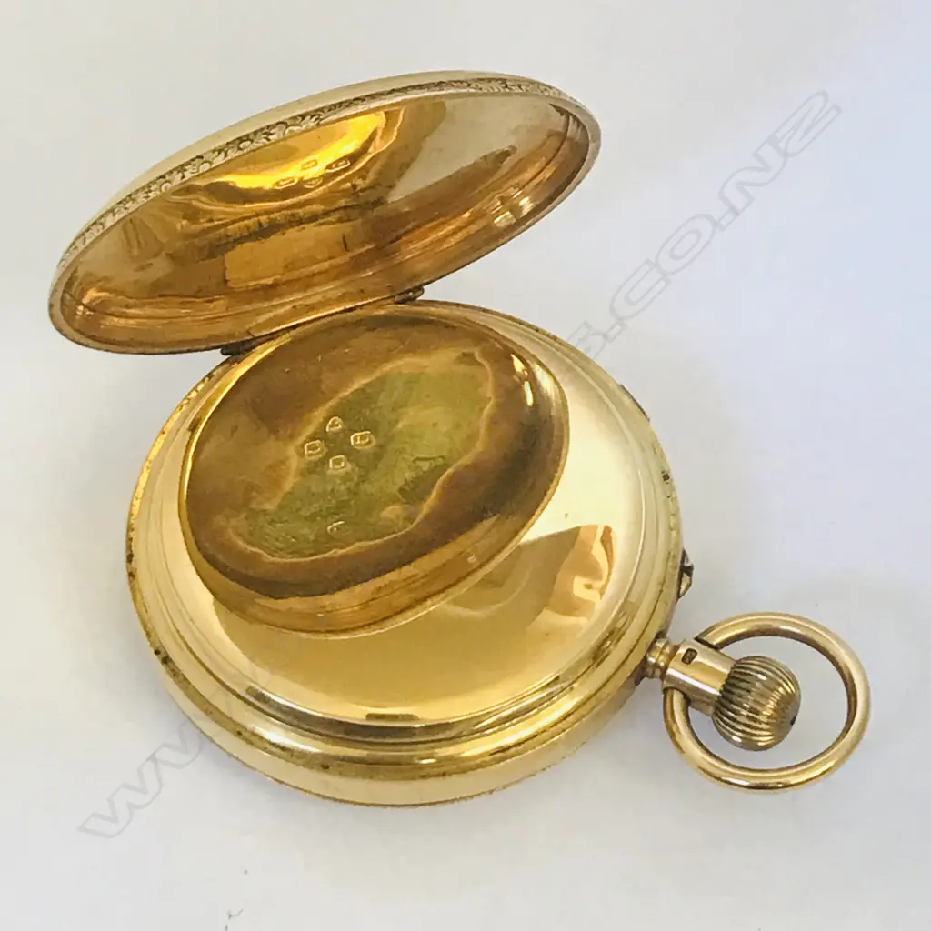 Large and weighty 18ct. gold hunter pocket watch by Thomas Mowbray, London, Image 1++