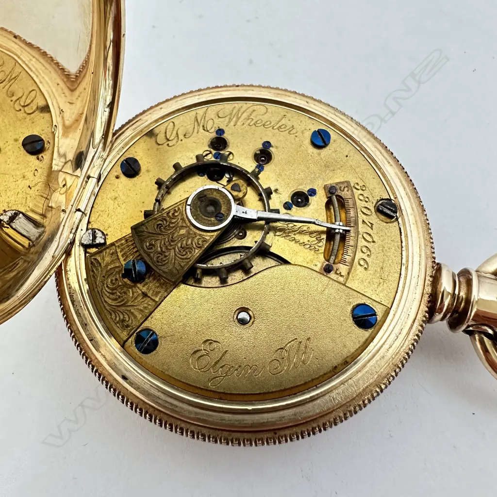 Substantial 14ct hunter pocket watch by the Elgin Watch Co., Illinois, USA Image 1++