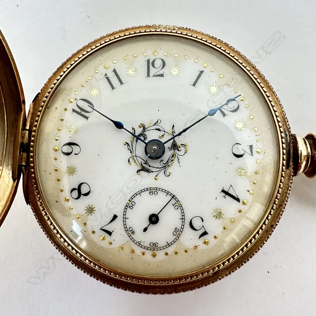 Substantial 14ct hunter pocket watch by the Elgin Watch Co., Illinois, USA Image 1++