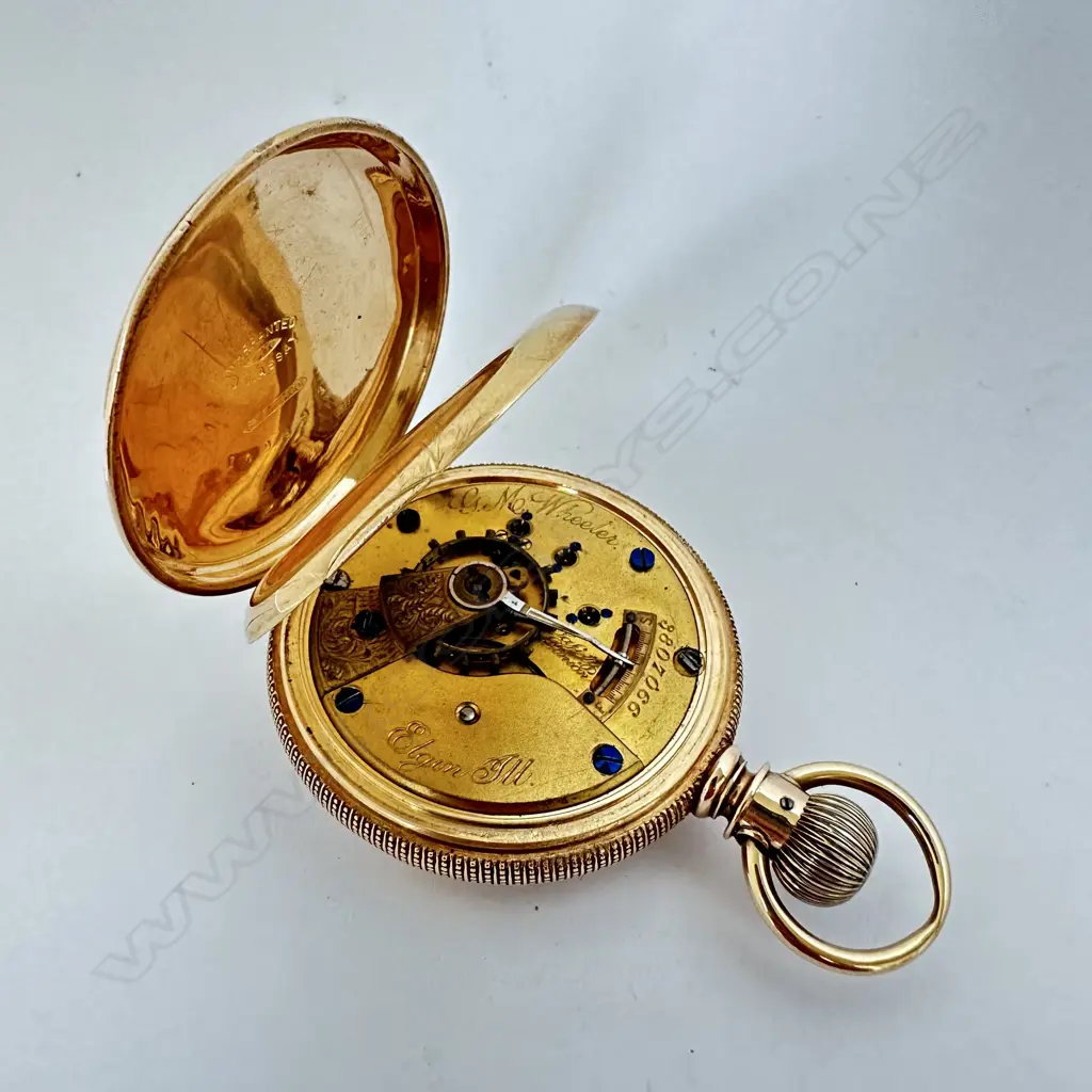 Substantial 14ct hunter pocket watch by the Elgin Watch Co., Illinois, USA Image 1++