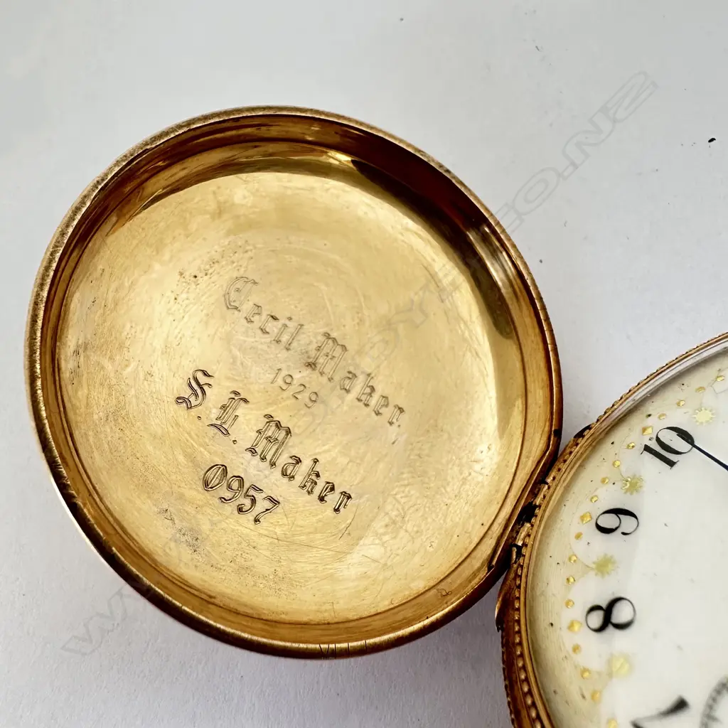 Substantial 14ct hunter pocket watch by the Elgin Watch Co., Illinois, USA Image 1++