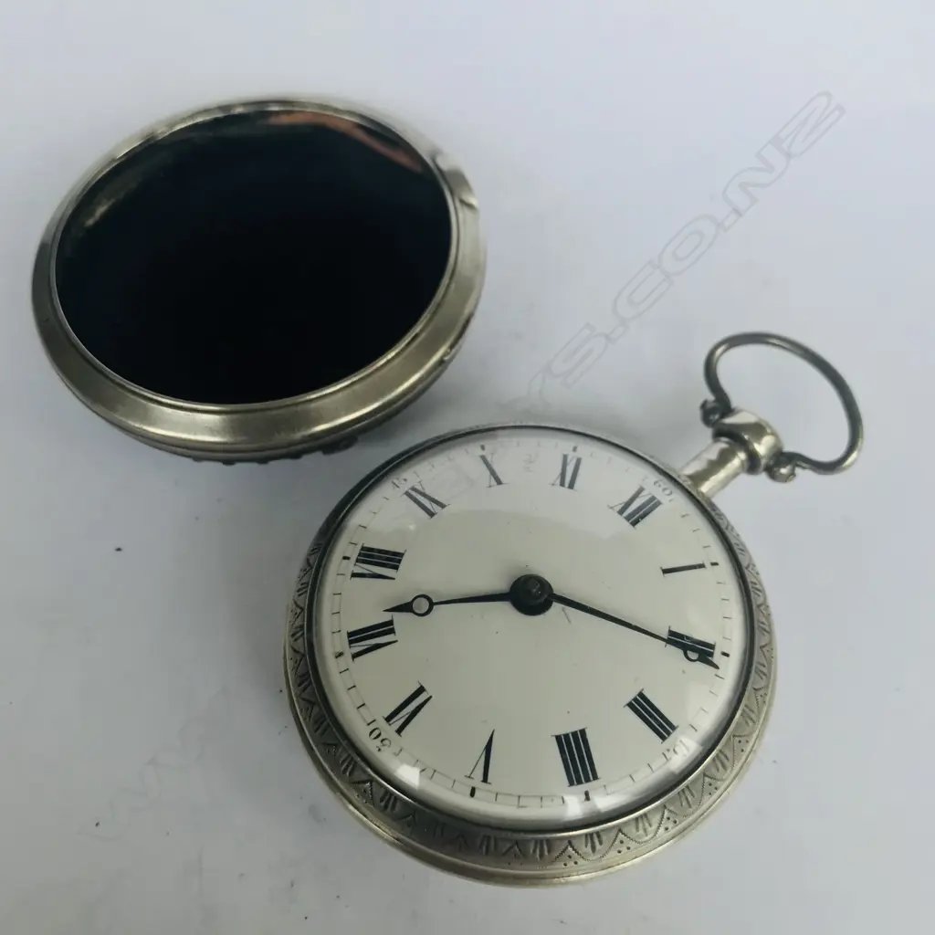 Continental silver pair cased pocket watch, with coloured horn to back of outer case Image 1++