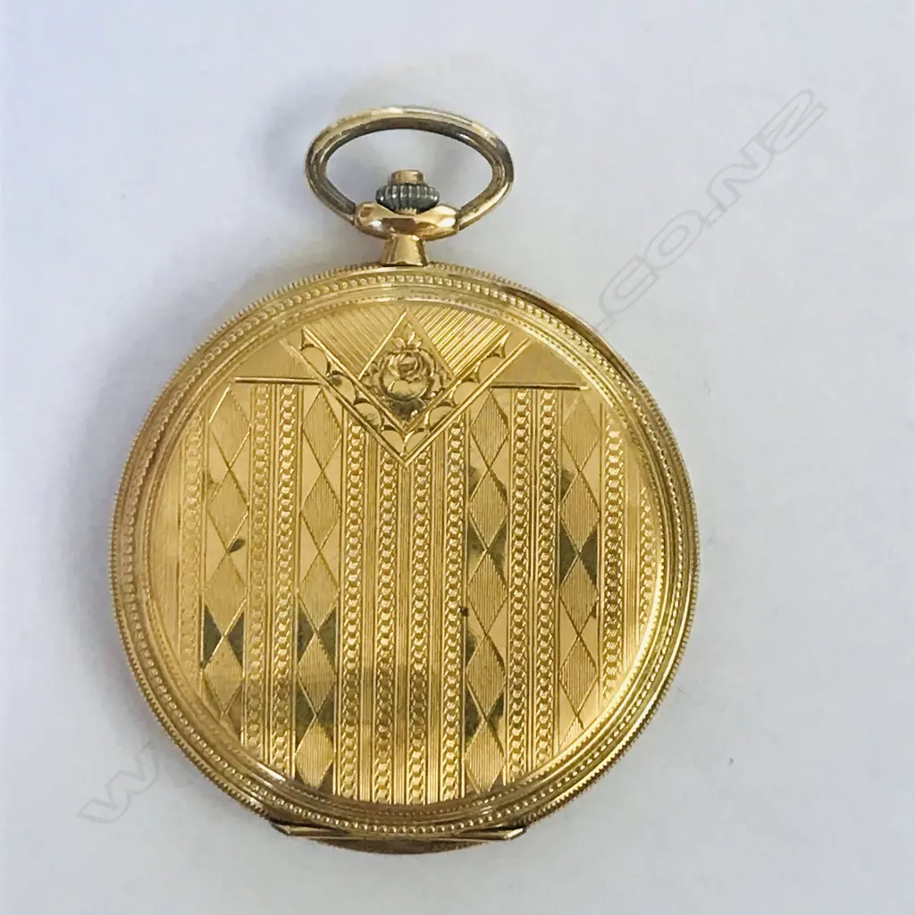18ct gold slim cased hunter pocket watch, signed 'Vulcain Chronometre, Noord & Zu' Image 1++