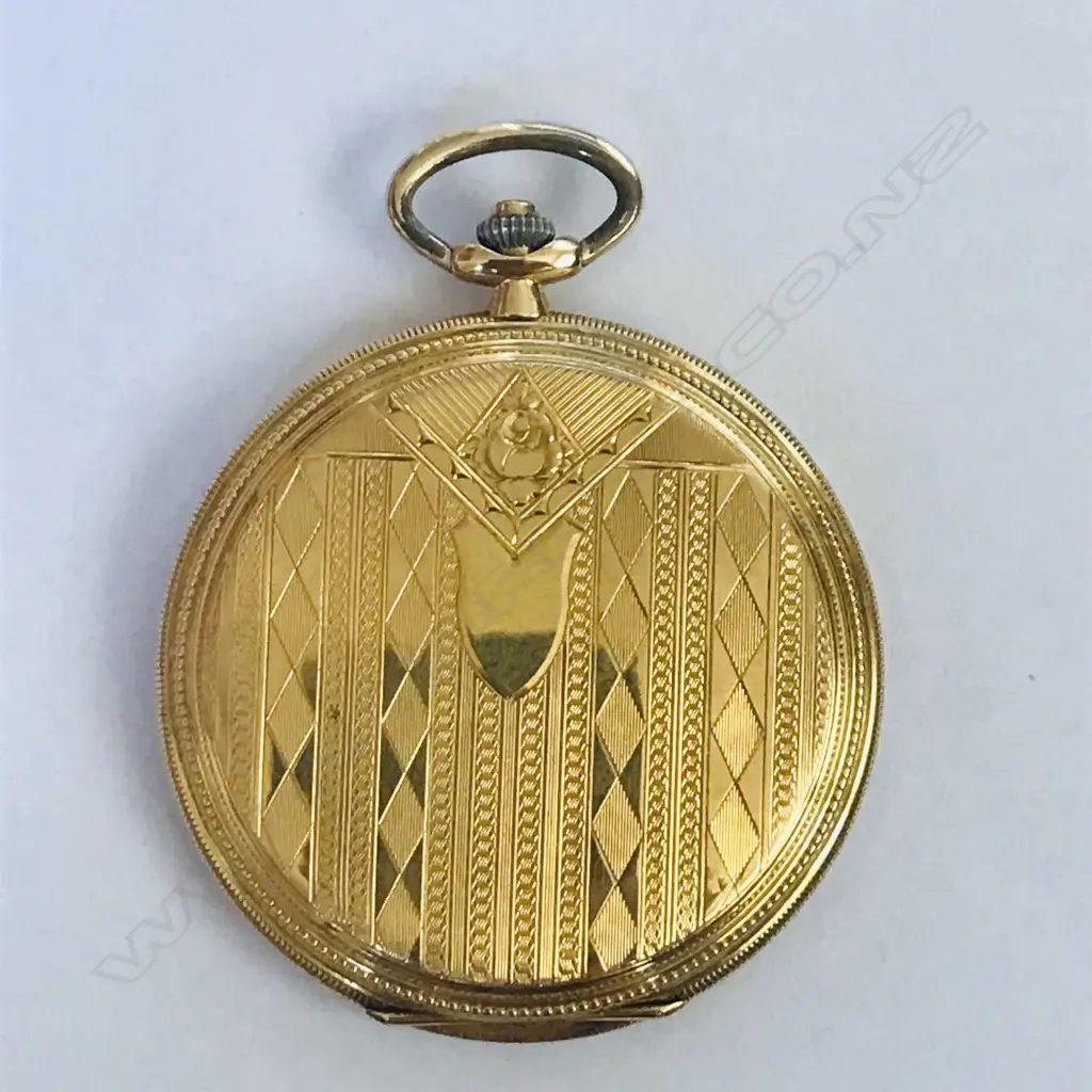 18ct gold slim cased hunter pocket watch, signed 'Vulcain Chronometre, Noord & Zu' Image 1++