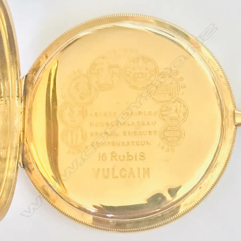 18ct gold slim cased hunter pocket watch, signed 'Vulcain Chronometre, Noord & Zu' Image 1++