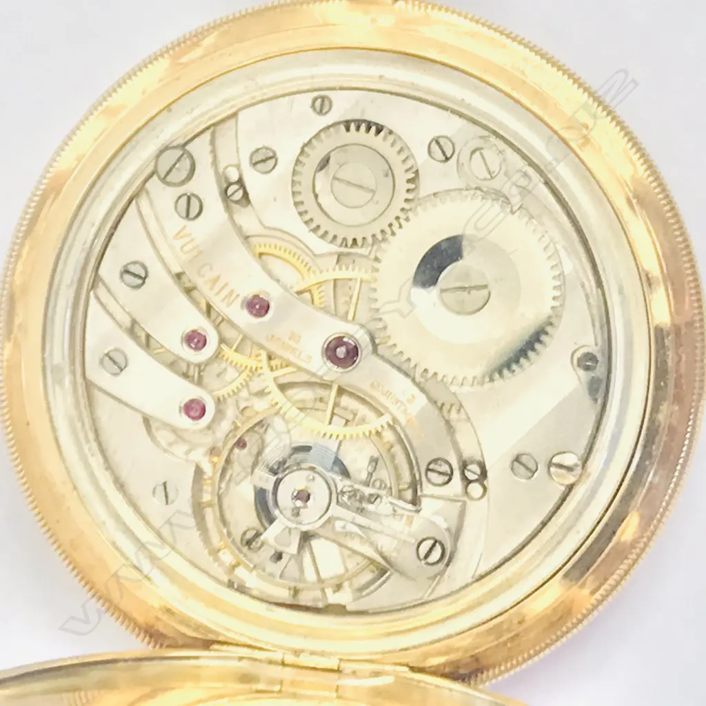 18ct gold slim cased hunter pocket watch, signed 'Vulcain Chronometre, Noord & Zu' Image 1++